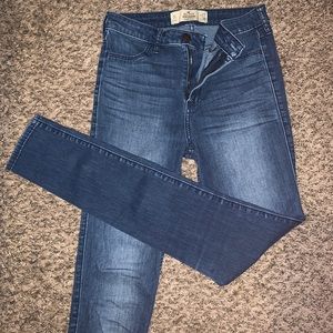 Hollister High Rise Jean Legging (Jegging)